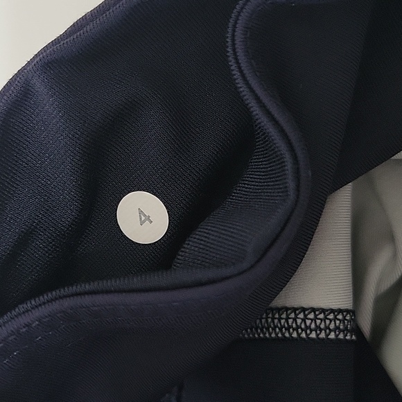 Lululemon If You're Lucky Tights - Picture 9 of 12